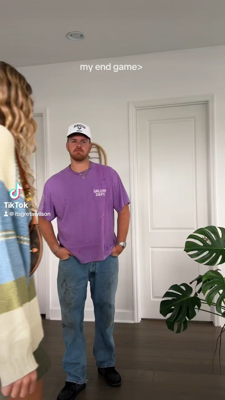 Sunday outfits 💛
Sweater: XL code: GRETA
Skirt: medium 

#LTKbeauty #LTKshoecrush #LTKworkwear