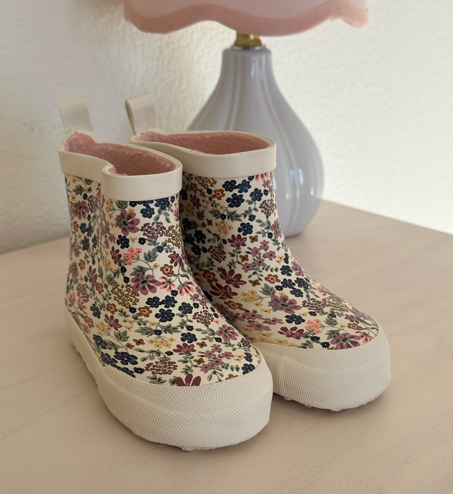 Toddler Rain Boots 


#LTKBaby #LTKKids