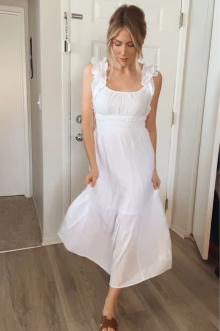 Abercrombie white midi dress 

#LTKFind #LTKGiftGuide #LTKsalealert