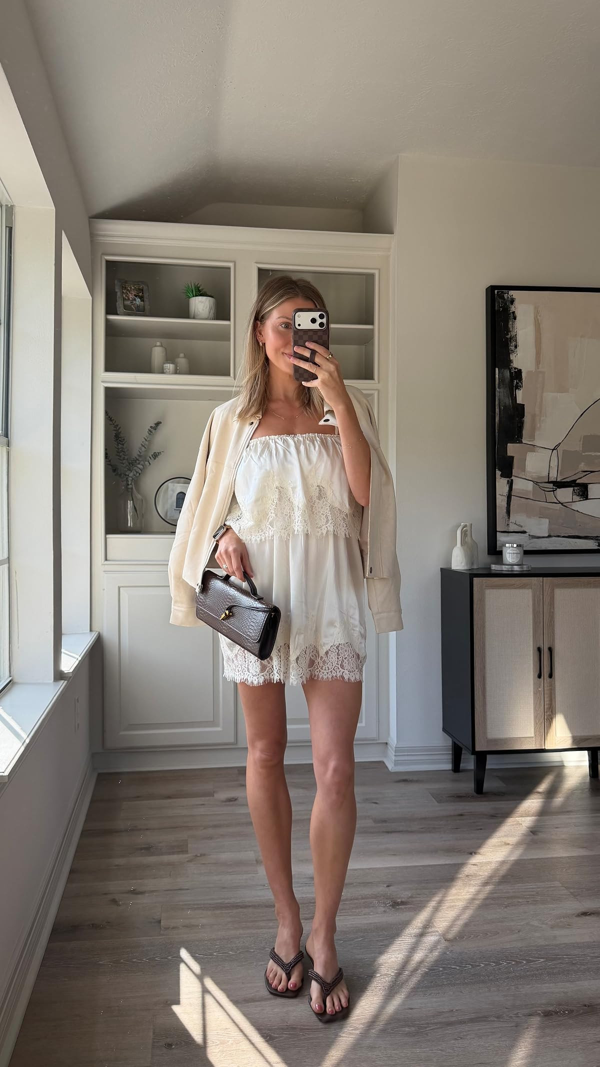Gorgeous lace dress for fall! Would be so pretty for brides as well. I'm wearing a S.
 

 #LTKootd