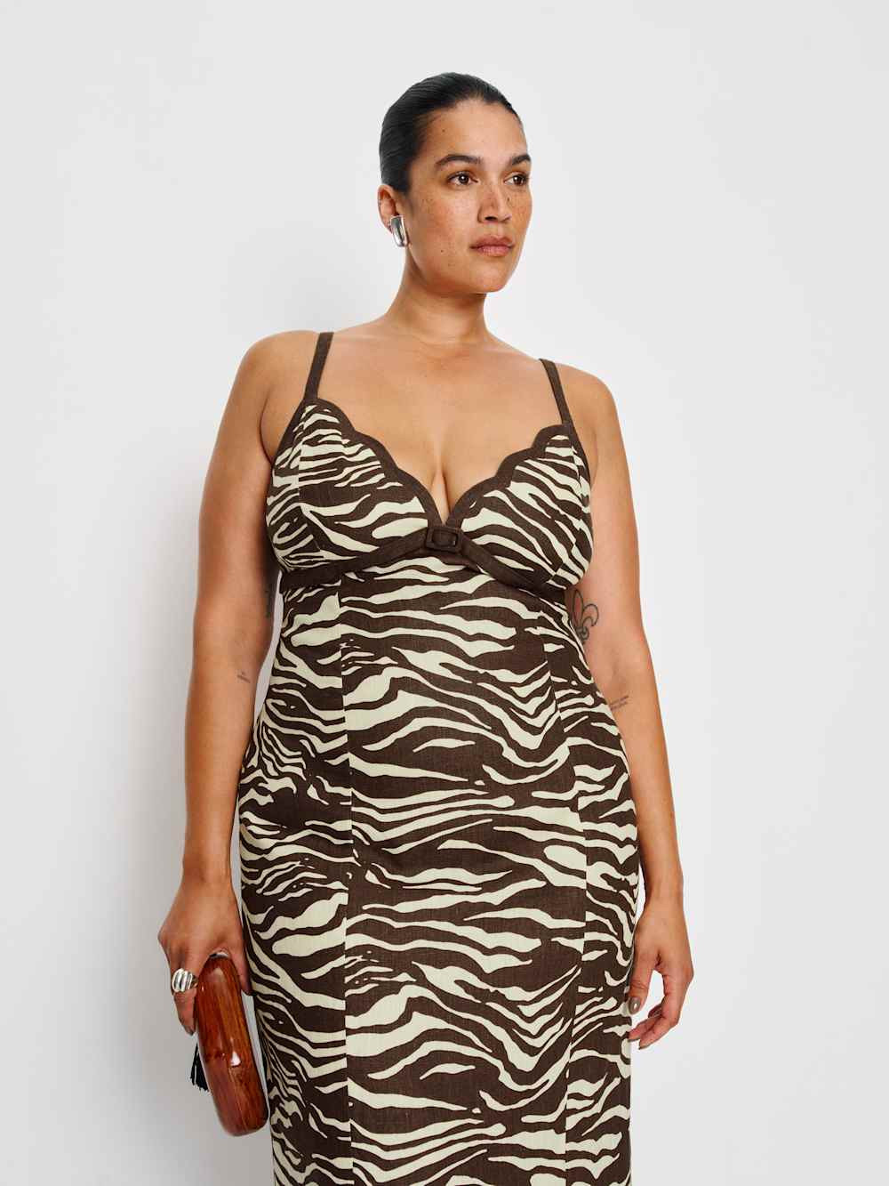 Sara Linen Dress Es | Reformation (Global)