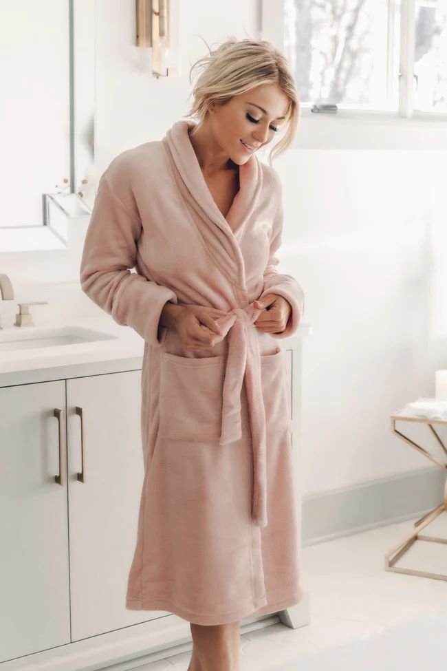 Lazy Sunday Fuzzy Blush Robe | The Pink Lily Boutique