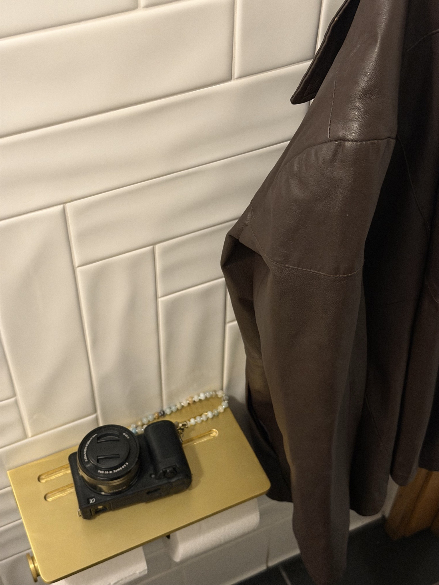 when the bathroom stall is aesthetic 

#LTKdayinmylife #LTKvlog