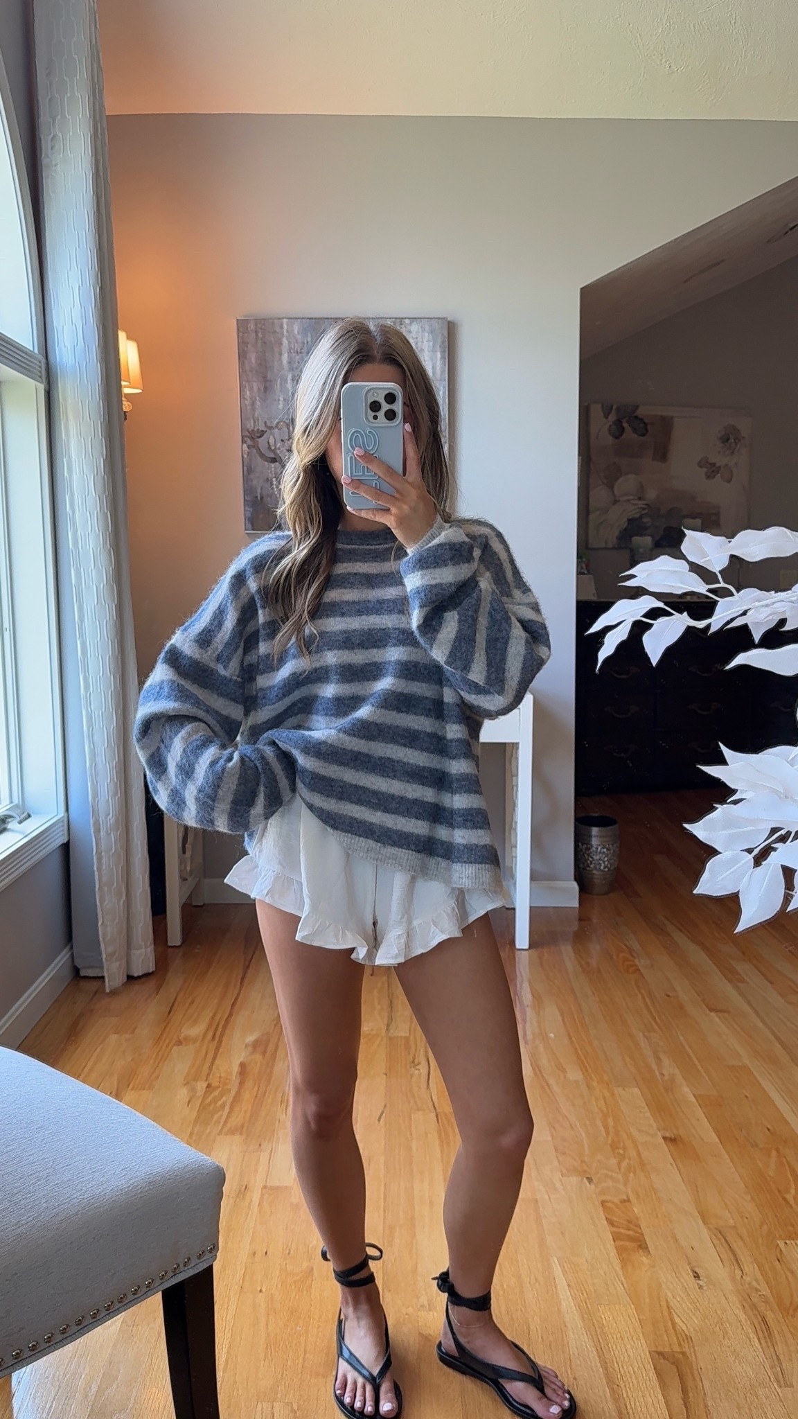 wearing a xxs in shorts ( sweater is American vintage I can’t link it here but it’s on my shopmy!)

#LTKSeasonal #LTKU