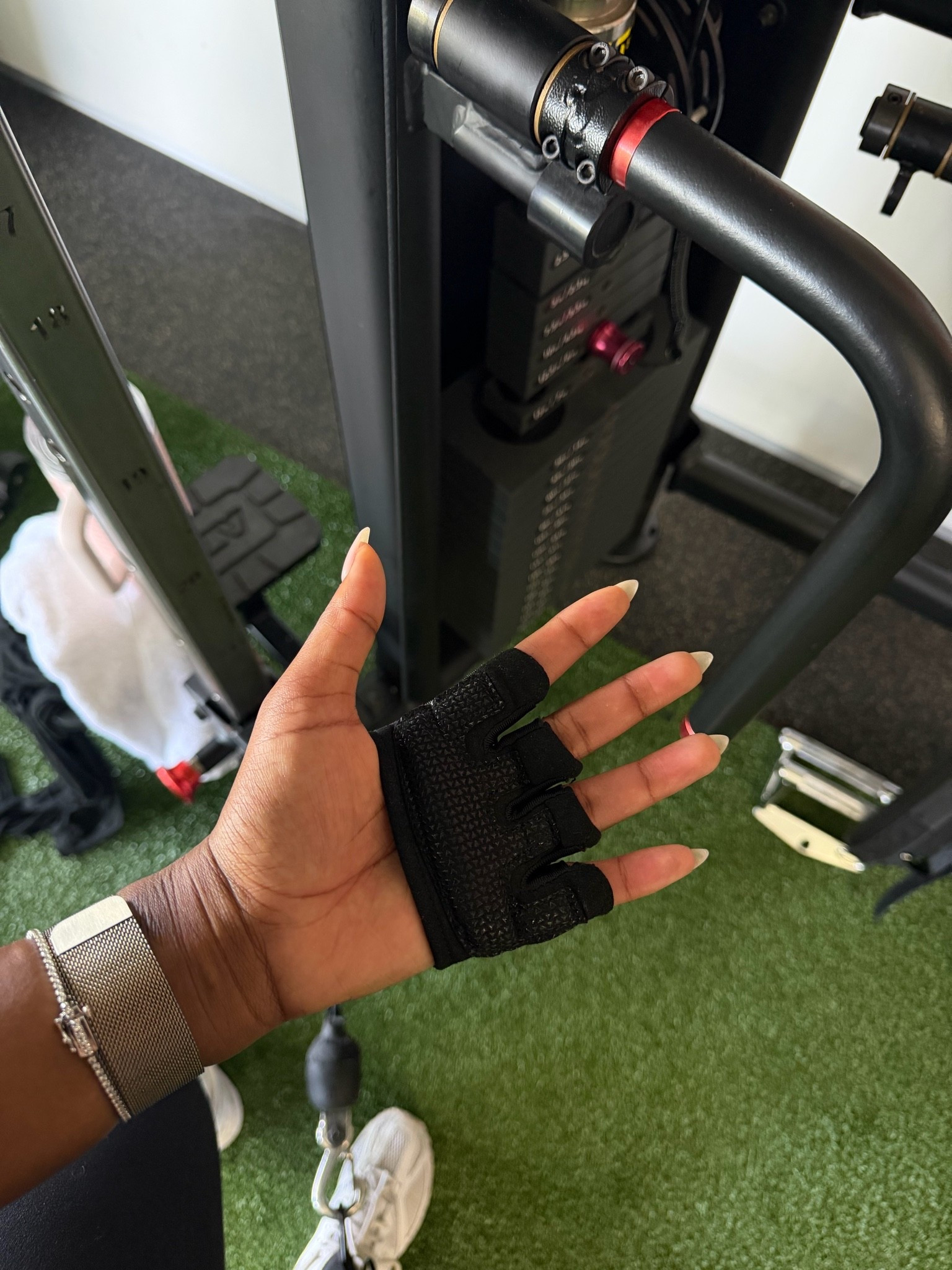No blisters around here!! Love these workout gloves for lifting 🤎