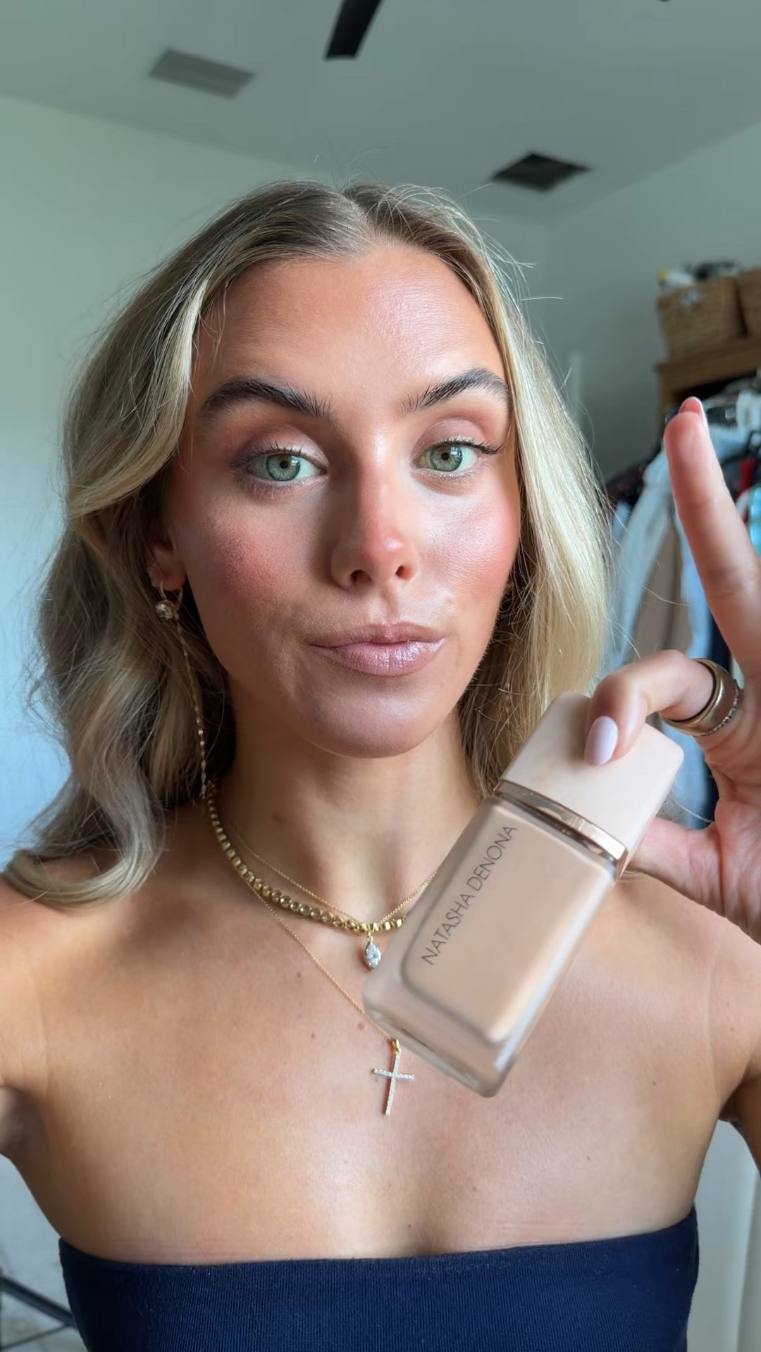 Shade N6! @Natasha Denona HY-GLAM FOUNDATION is a medium-buildable blurring & self-setting radiant serum foundation that hydrates & balances oils for up to 18hrs of creaseless wear. Developed with Korean tech & Japanese Amino Acid Pigments, this anti-aging HY-BRID boosts collagen production & antioxidant defenses @Natasha Denona

#LTKgrwm #LTKselfcare #LTKBeauty