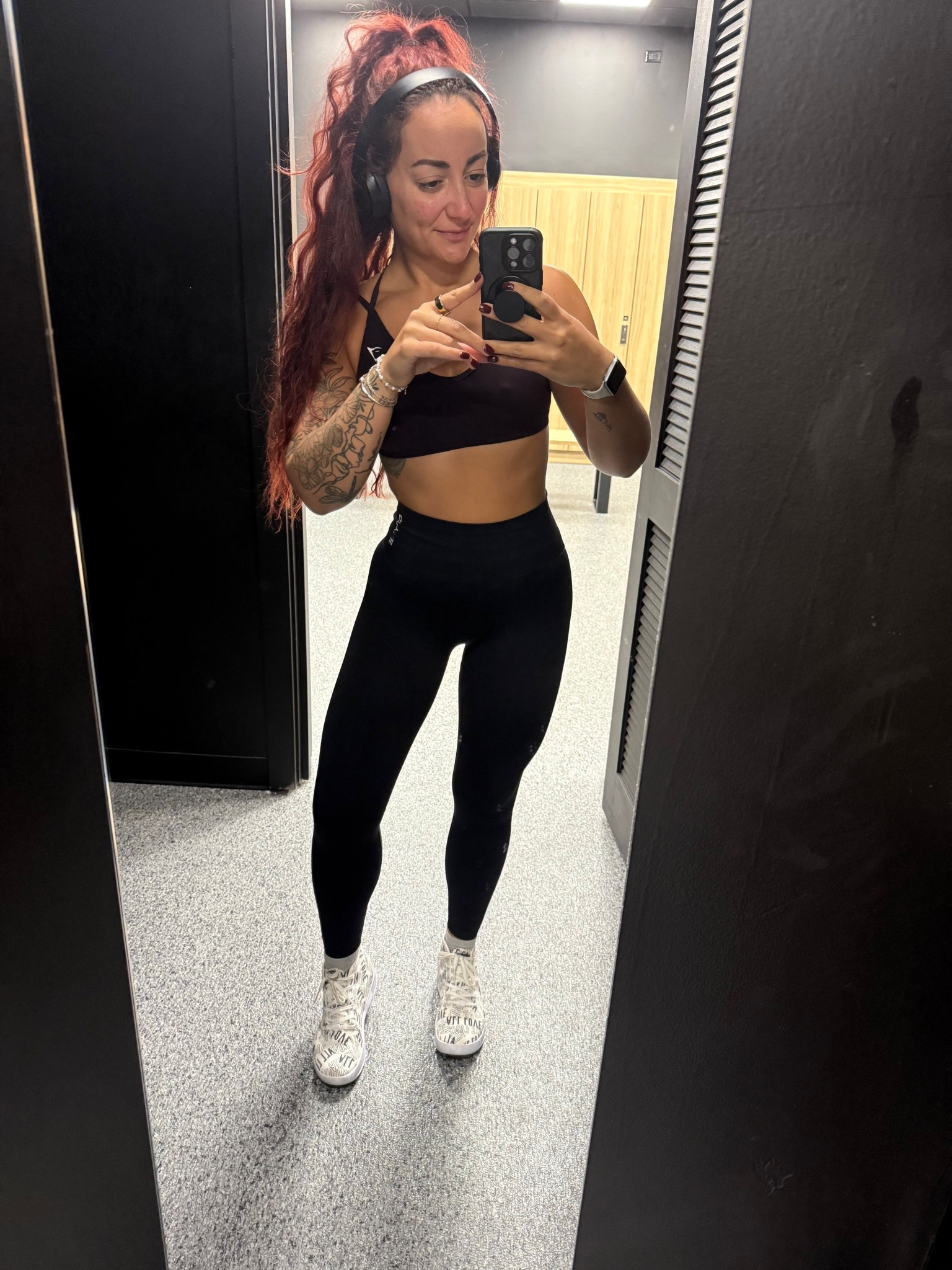 All black gym fit 💪🏼 
•DFYNE leggings
•NOBULL shoes 

#LTKmorningroutine #LTKfitnessgoals #LTKActive