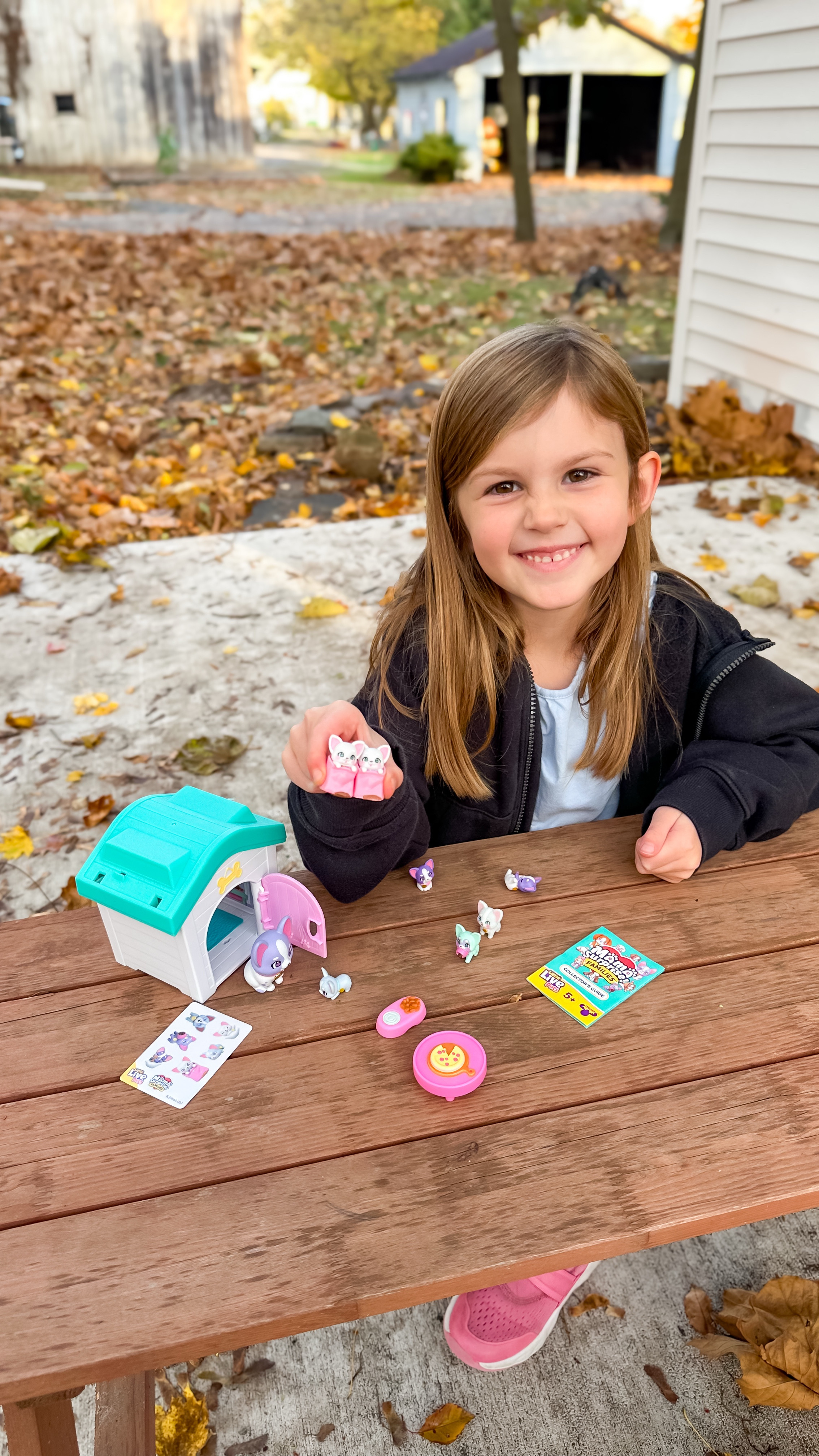 Little Live Pets Mama Surprise Families from Moose Toys are the perfect gift for the holidays. They don’t take up a lot of space, there are over 80 puppies to collect, the surprise makes them so fun, and they’re affordable! Definitely snag them next time you’re at Walmart
.

#LTKGiftGuide #LTKFindsUnder50 #LTKKids