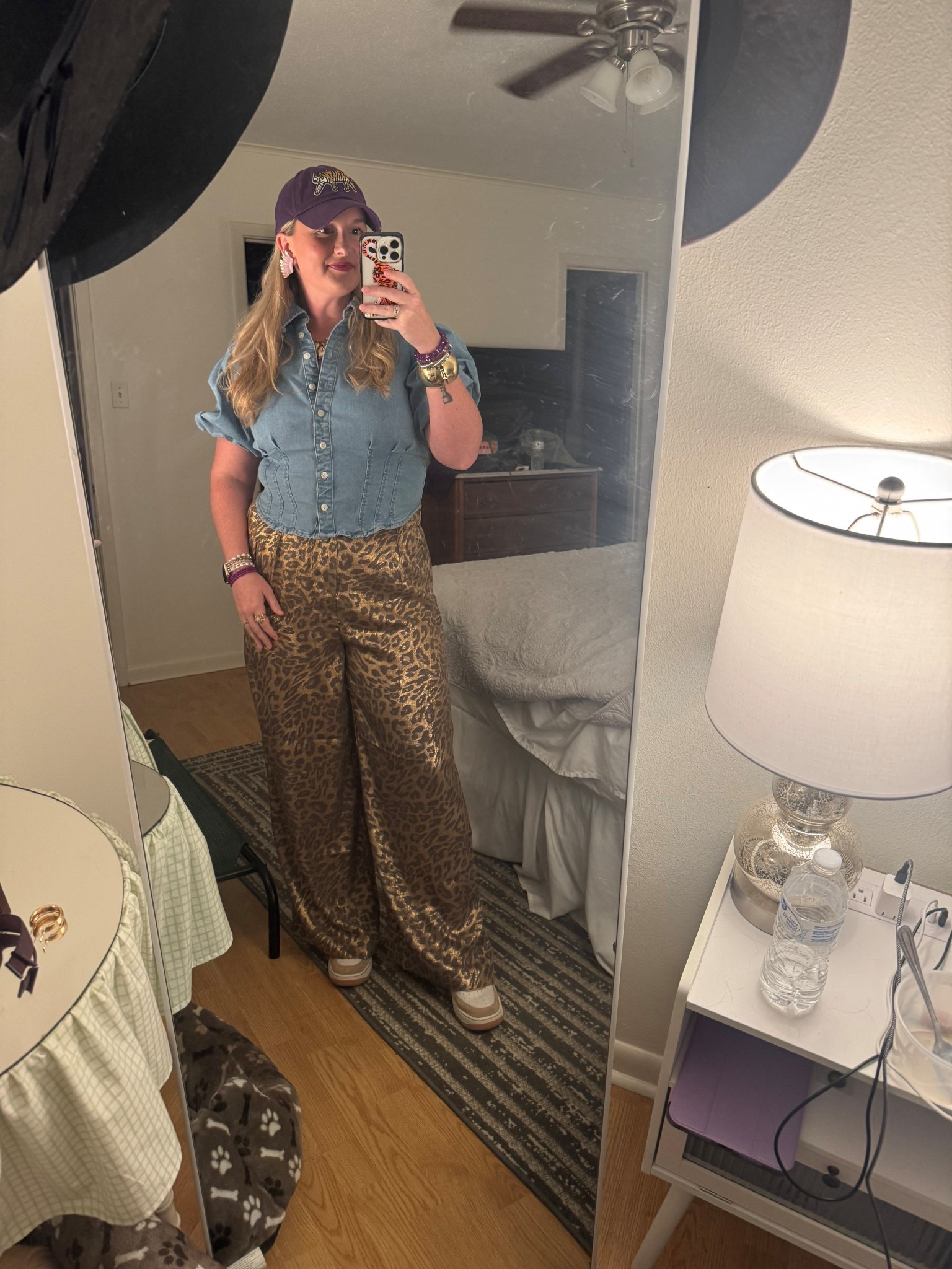 Another gameday fit!!! 

#LTKootd #LTKdayinmylife #LTKMidsize