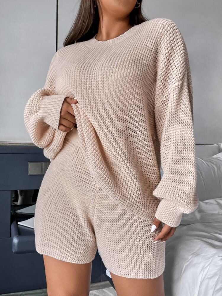 Plus Drop Shoulder Sweater & Knit Shorts | SHEIN