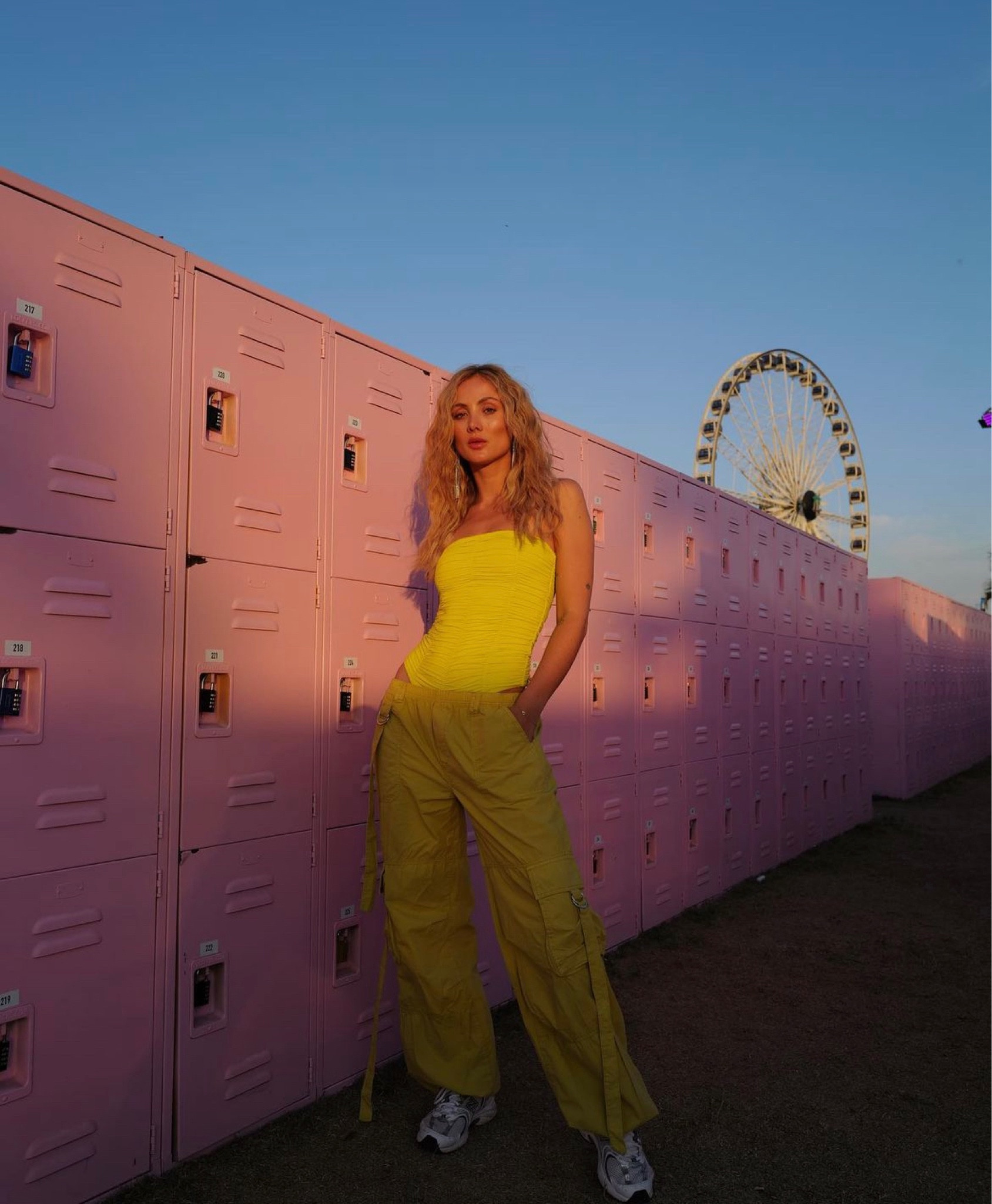 Coachella Day 3 🥎 

#LTKstyletip #LTKfit #LTKFestival