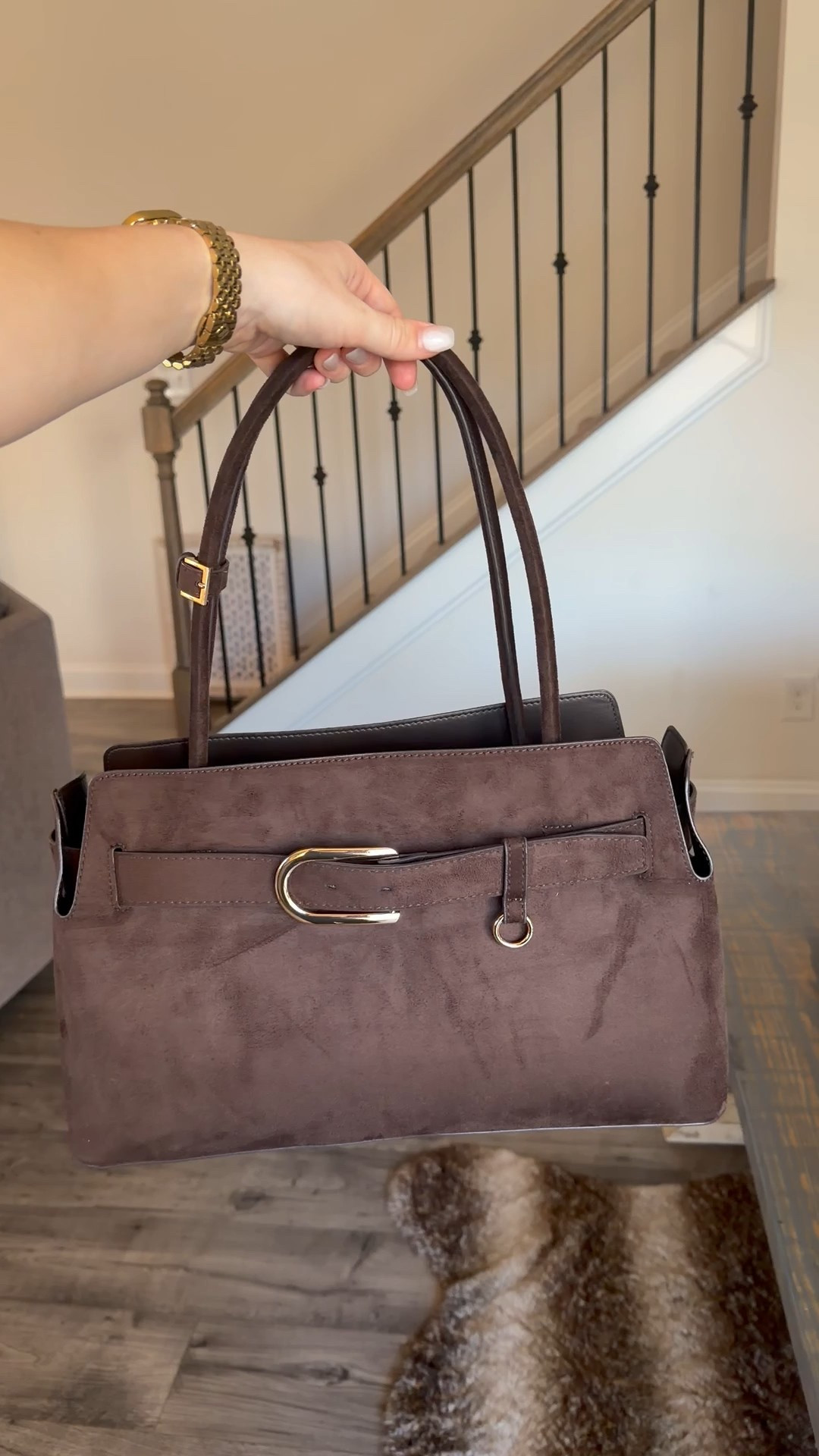 H&M fall tote bag! Only $33 right now!

#LTKFindsUnder50 #LTKSeasonal #LTKGiftGuide