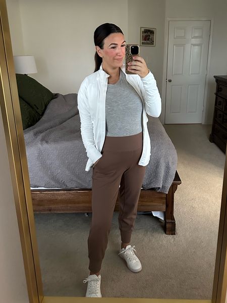 Work outfit for Friday 💗

My athleta pants aren’t maternity but have plenty of stretch to wear during the first and second trimester! Wearing a medium. 

Shirt is maternity from gap. Wearing a medium. 

Jackets was from fabletics and I’m sharing similar styles. 

Shoes are on running shoes! They run tts  



#LTKbump #LTKworkwear #LTKshoecrush