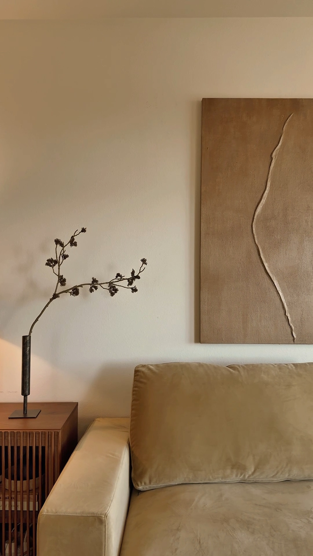 wall art : Meson Art
Vandy for 35% off

#LTKHome #LTKSaleAlert #LTKSeasonal