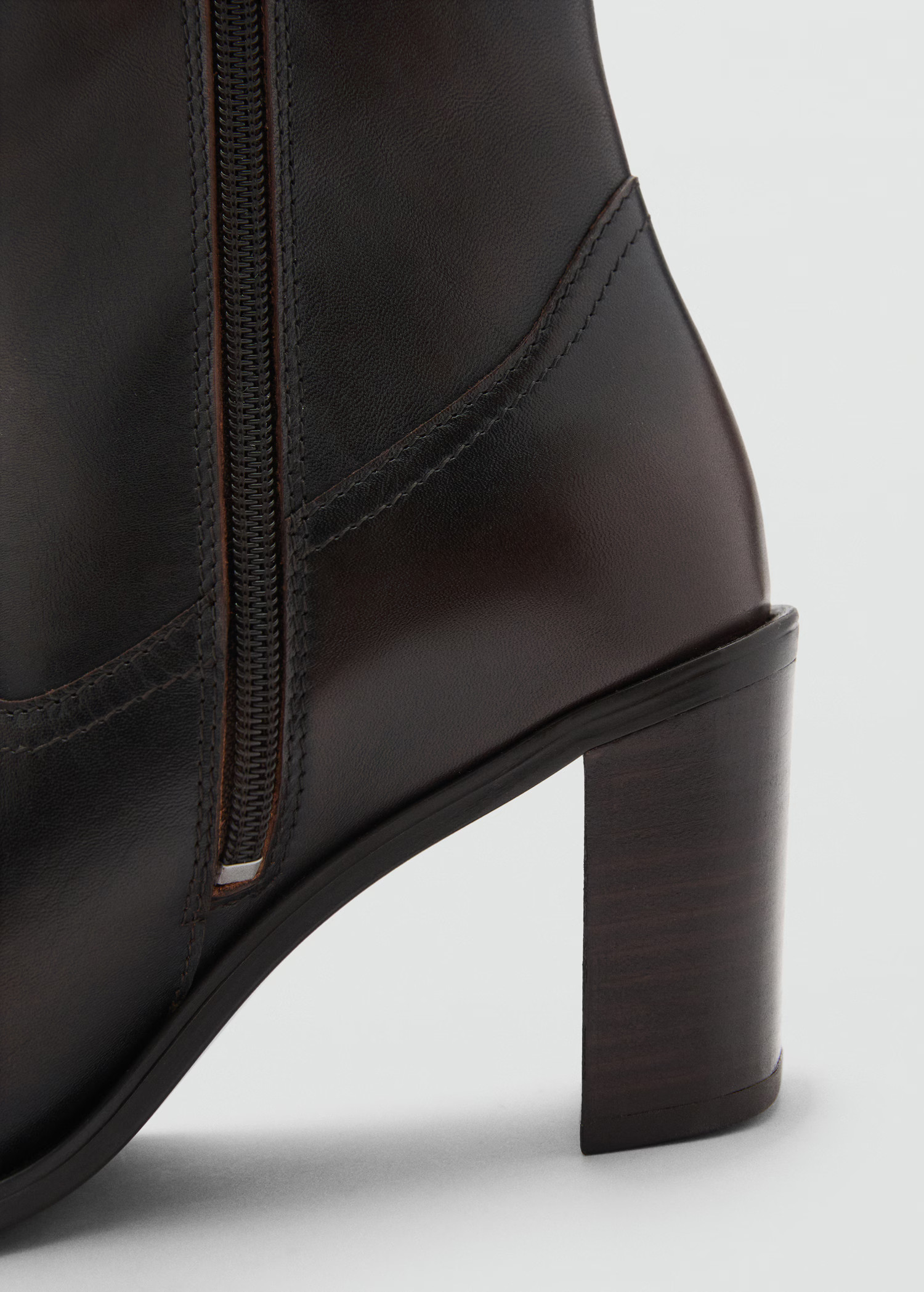 Leather ankle boots with block heel | MANGO (UK)