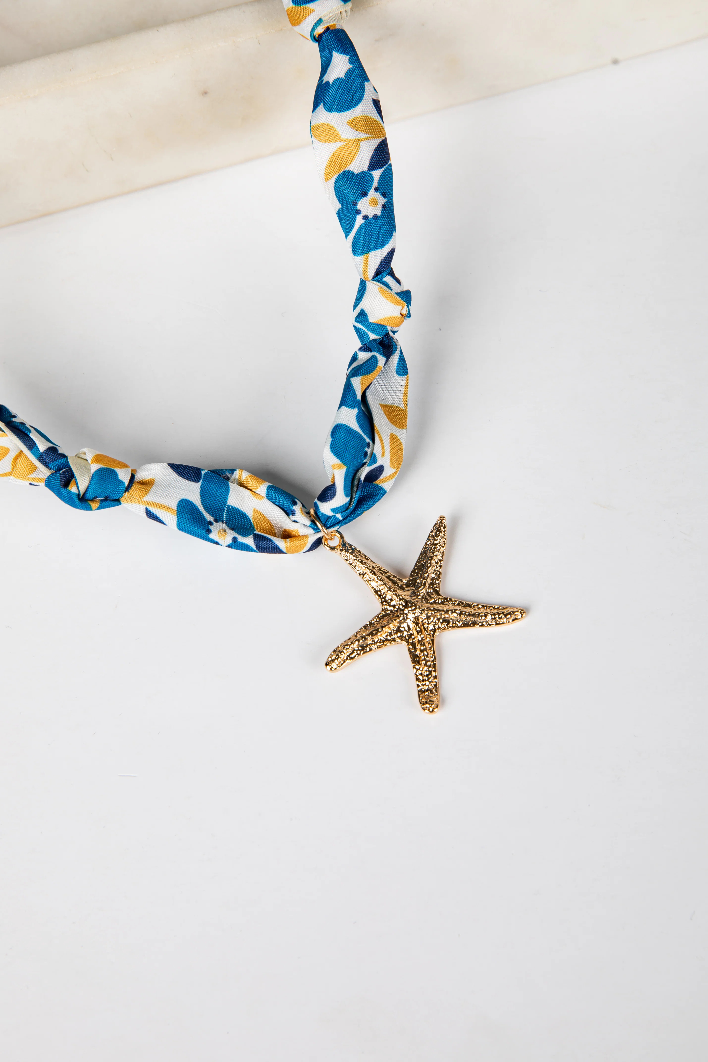 Delaney Seaside Knot Blue Bandana Necklace | Dress Up