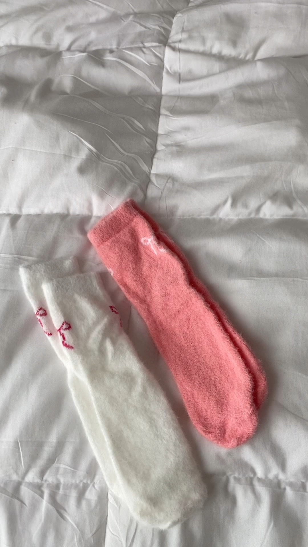 Cute Bow Fuzzy Socks