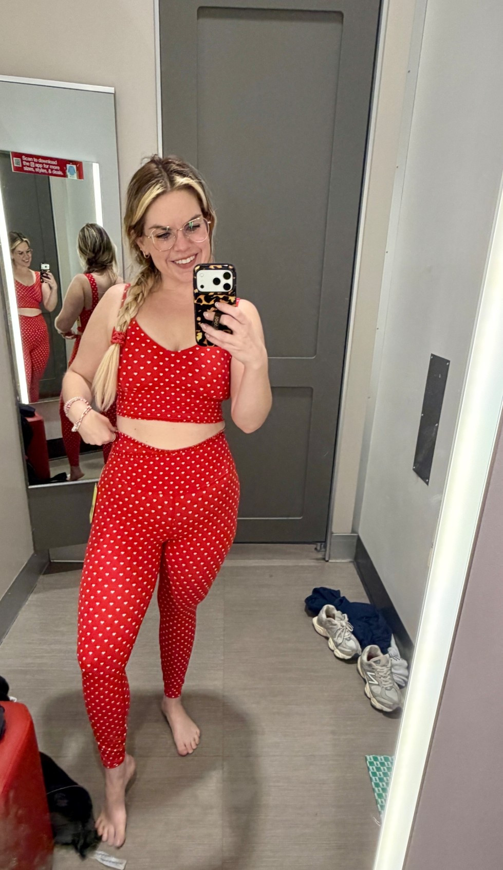 The cutest heart-print workout outfit just landed at Target and I’m in loveee 💗😍 JoyLab really said “gift + Valentine’s vibes” all in one! Linking everything on LTK for you!

#LTKHoliday #LTKGiftGuide

#LTKActive