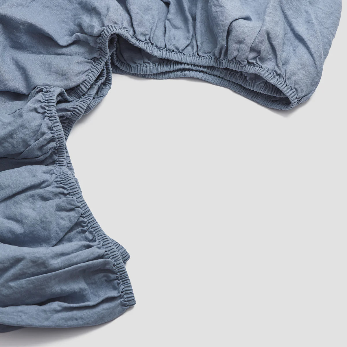 Dusk Blue Linen Fitted Sheet | Piglet