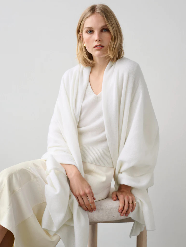cashmere travel wrap | White and Warren