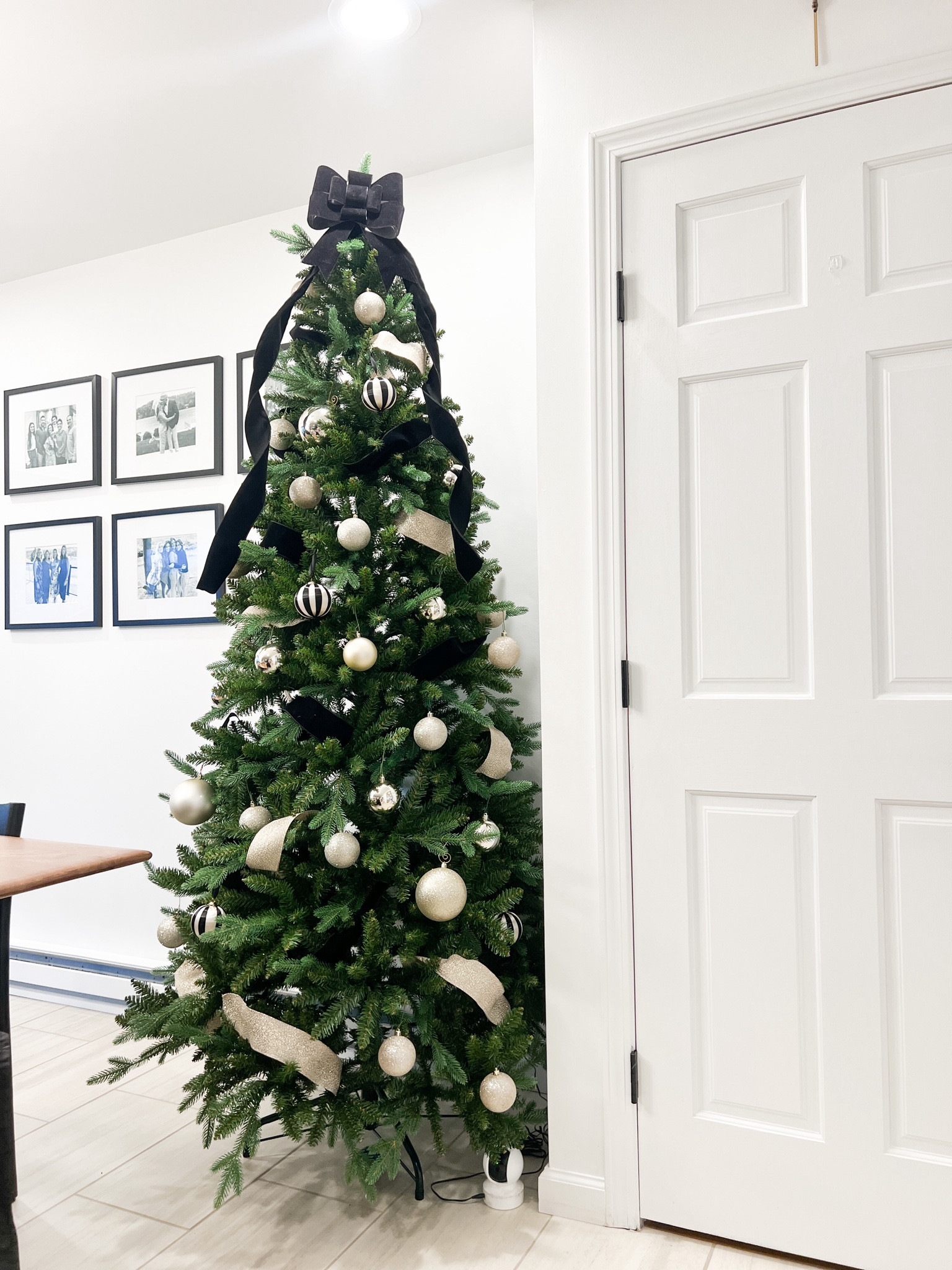 King of Christmas Christmas tree- 10/10


Home, holiday decor, Christmas tree, viral tree, Christmas decor


#LTKsalealert #LTKHoliday