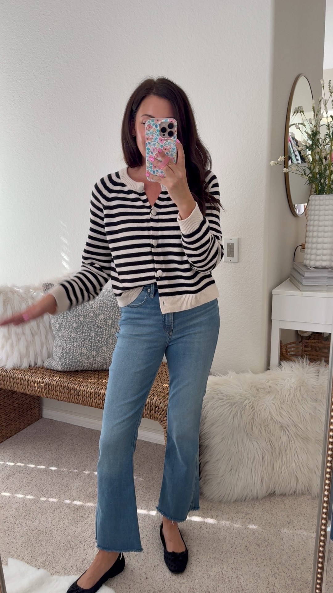 Nordstrom sale jeans fully restocked!!! Wearing a 4/27 regular + medium in target cardigan 

#LTKSaleAlert #LTKFindsUnder100 #LTKFindsUnder50