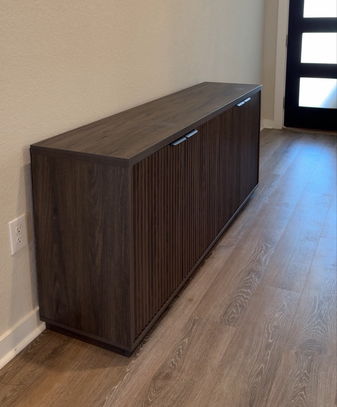 entry table pre decorations 

#LTKHome