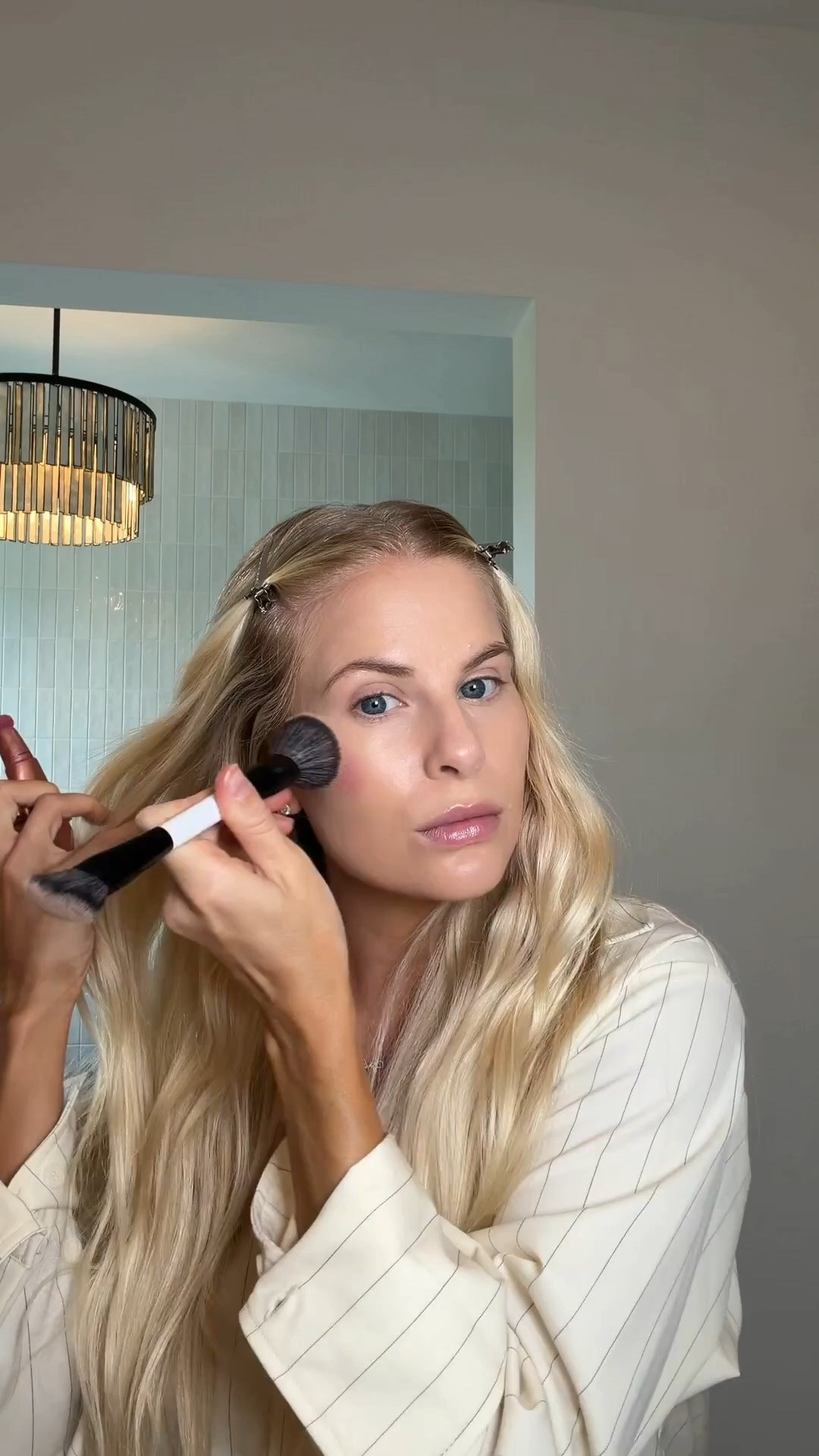 3 min makeup! SIZE 4 in top. SHADES:
Sunscreen - fair/medium
Foundation - 235N 
Blush - pinkgasm
Setting powder - fair pink 
Bronzer - churro twist 
Lip liner - twist 
Lip gloss - ribbon
Brow gel - blonde 
#kathleenpost

Beauty faves, postpartum makeup routine, makeup faves

#LTKmomlife #LTKBeauty #LTKgrwm