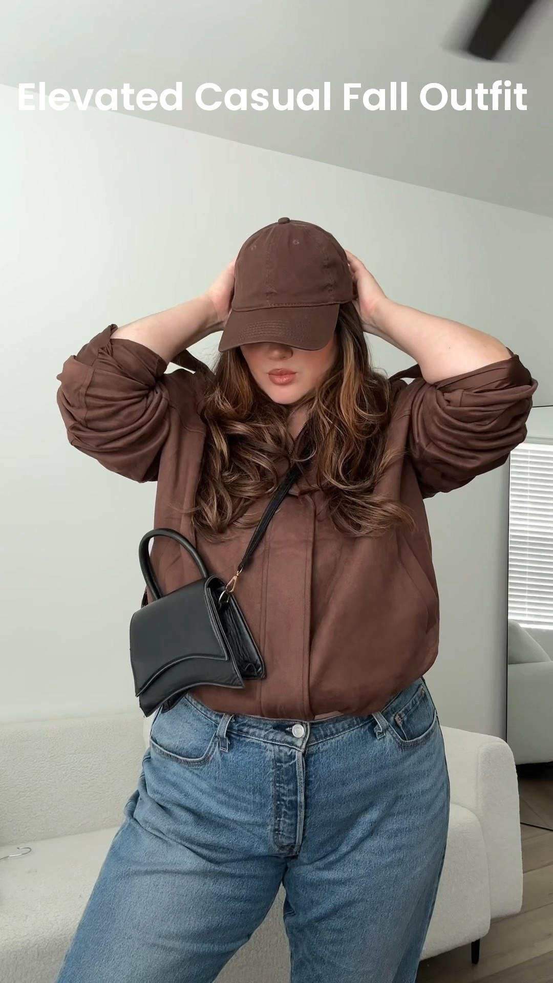 It’s October so jackets are officially my entire personality. I loooove this brown suede bomber jacket (super close to the Zara version!). You can dress it up or down so easily and the rich chocolate color is *chef’s kiss*

Jacket: XL
Jeans: 33x30

#midsize #falloutfit #jacket #amazonmusthave 

#LTKSeasonal #LTKMidsize #LTKFindsUnder50