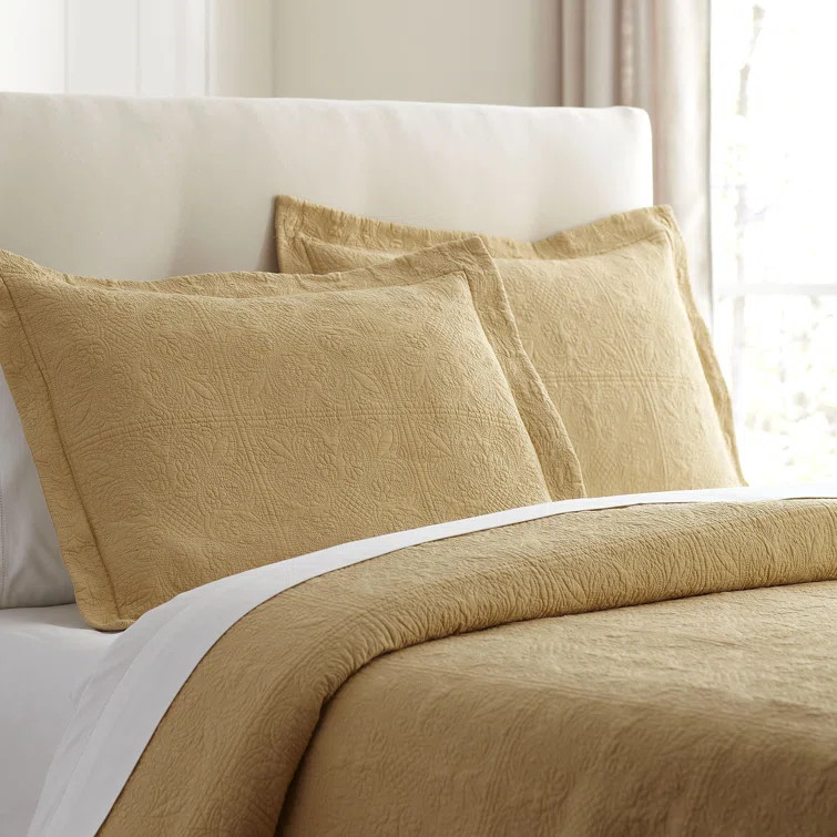 Standard Cotton 136 TC Reversible Modern & Contemporary Quilt | Wayfair Professional