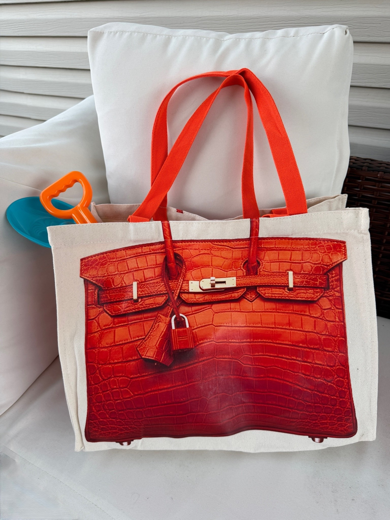 My first Birkin - from Amazon 😁

#LTKdayinmylife #LTKgrwm #LTKmomlife