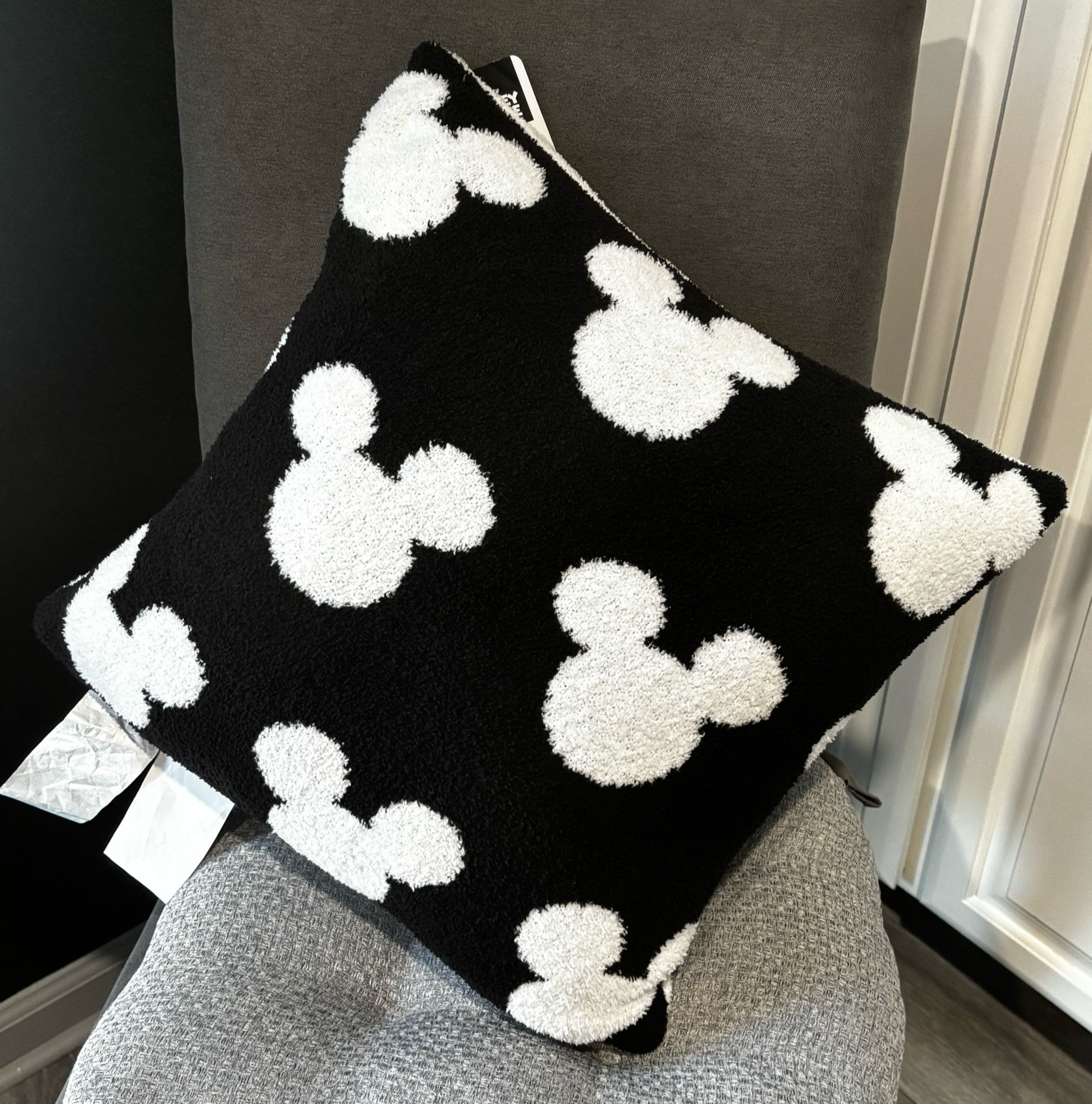 Add a pop of Disney magic to your home with this cozy black and white Mickey Mouse throw pillow. The soft texture and modern design make it perfect for Disney lovers who want to keep their space playful but still stylish. Whether you toss it on the couch, bed, or a reading chair, this pillow is a fun and functional accent piece.
#boxlunch #disney #homedecor

#LTKHome #LTKGiftGuide #LTKSaleAlert