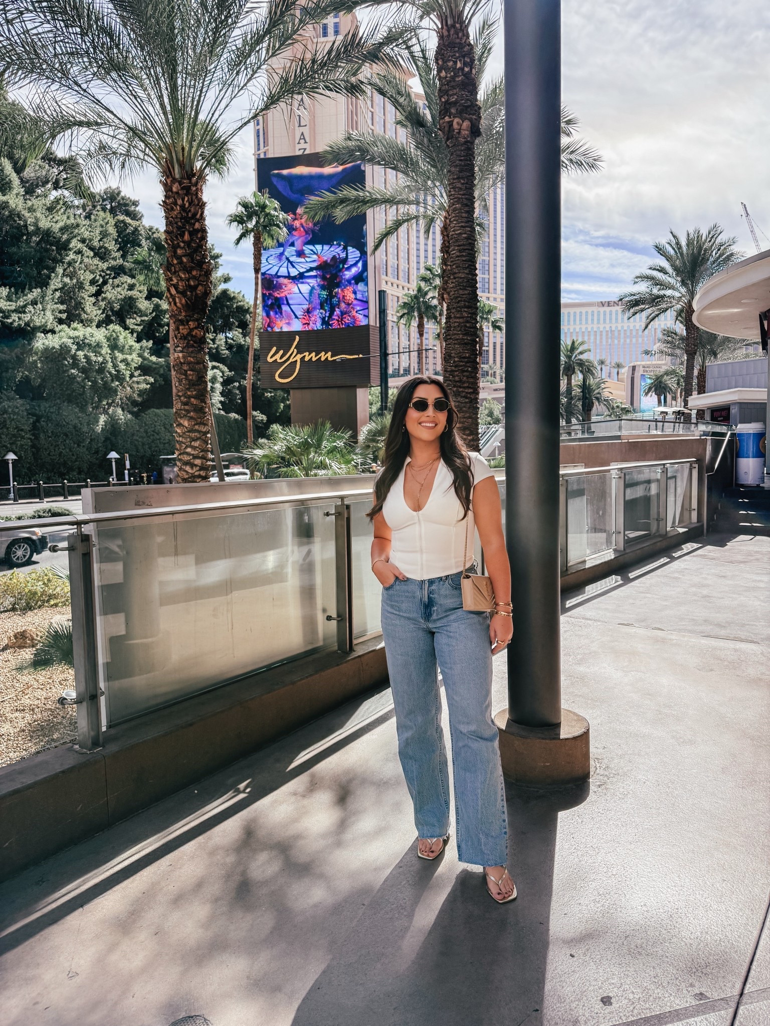 Vegas fall day time outfit ❤️🎲☀️

#LTKTravel #LTKootd #LTKgrwm