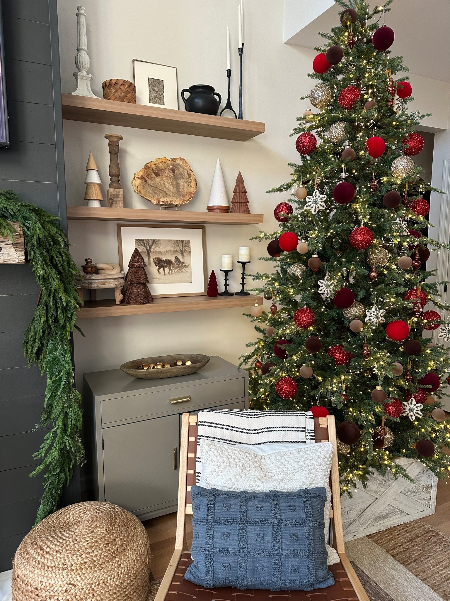 Holiday home


#LTKGiftGuide #LTKHome #LTKHoliday