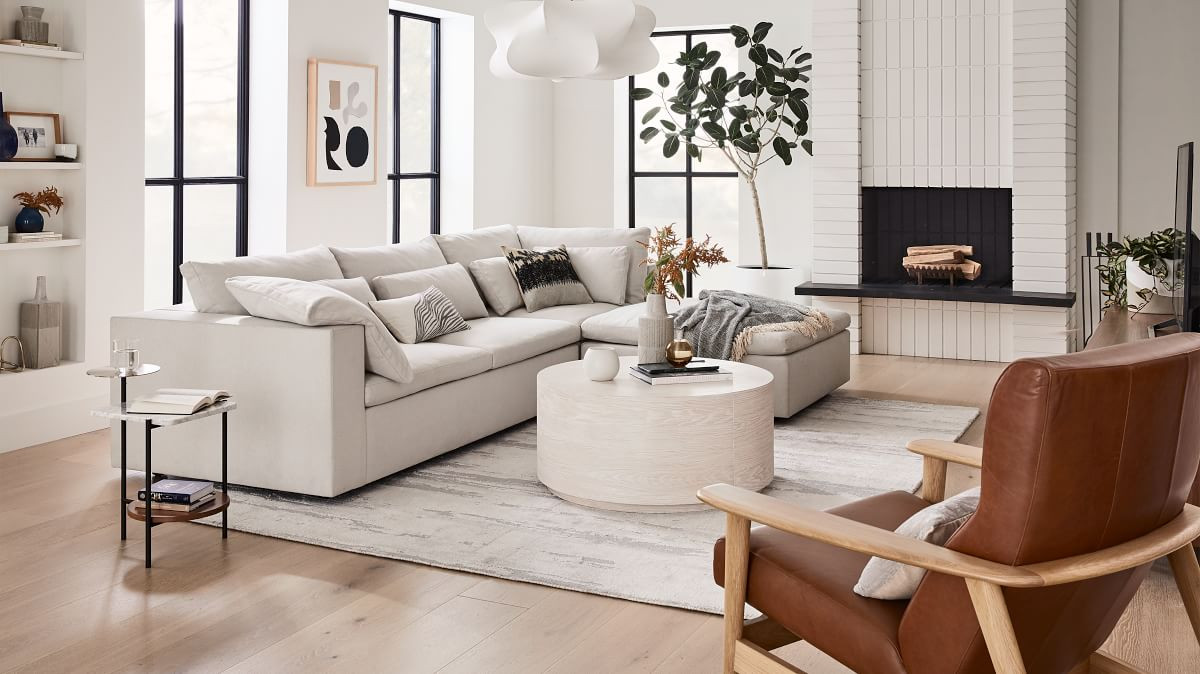 Harmony Modular 3-Piece Ottoman Sectional (118–128") | West Elm (US)