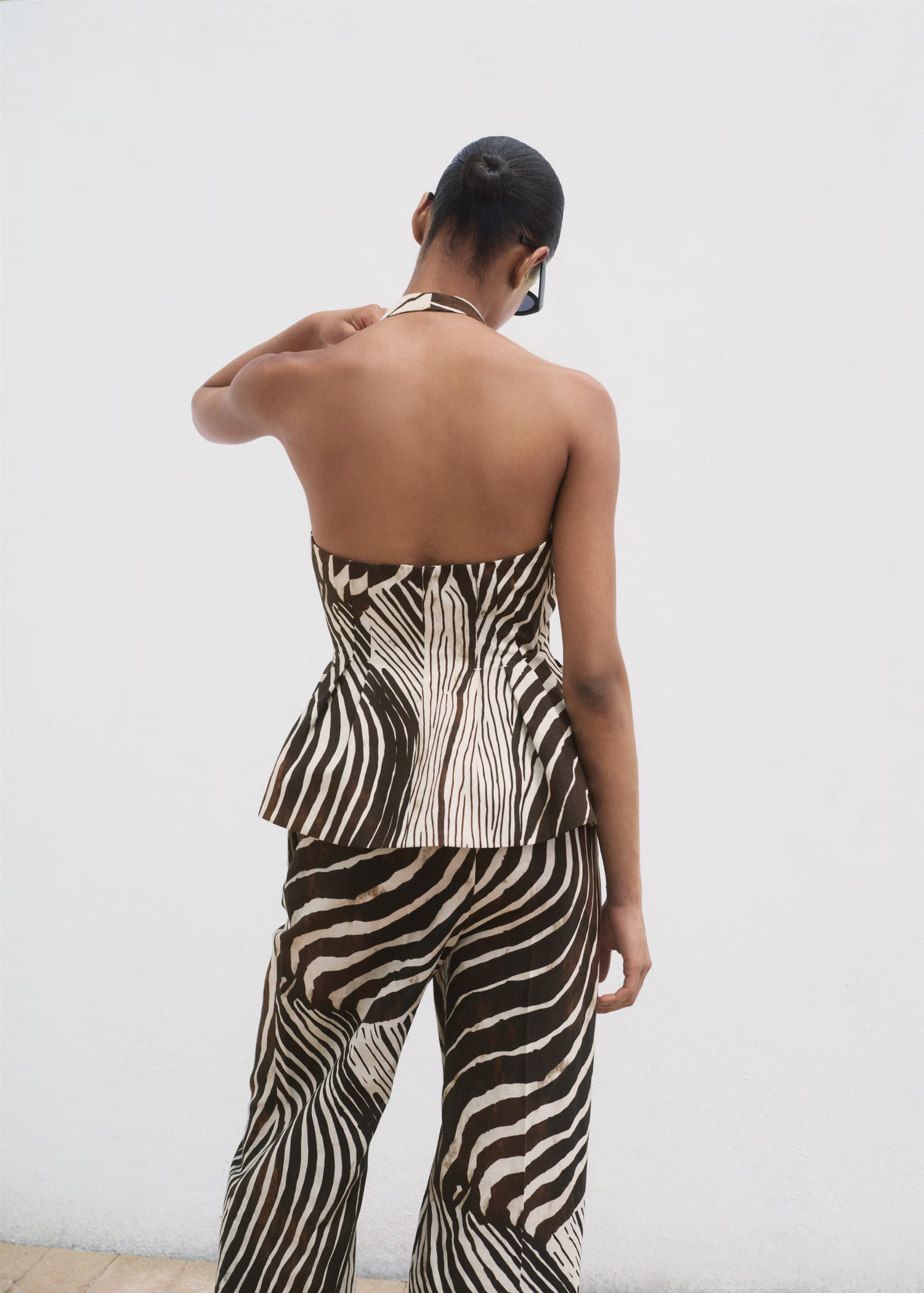 Zebra-print linen waistcoat | MANGO (UK)