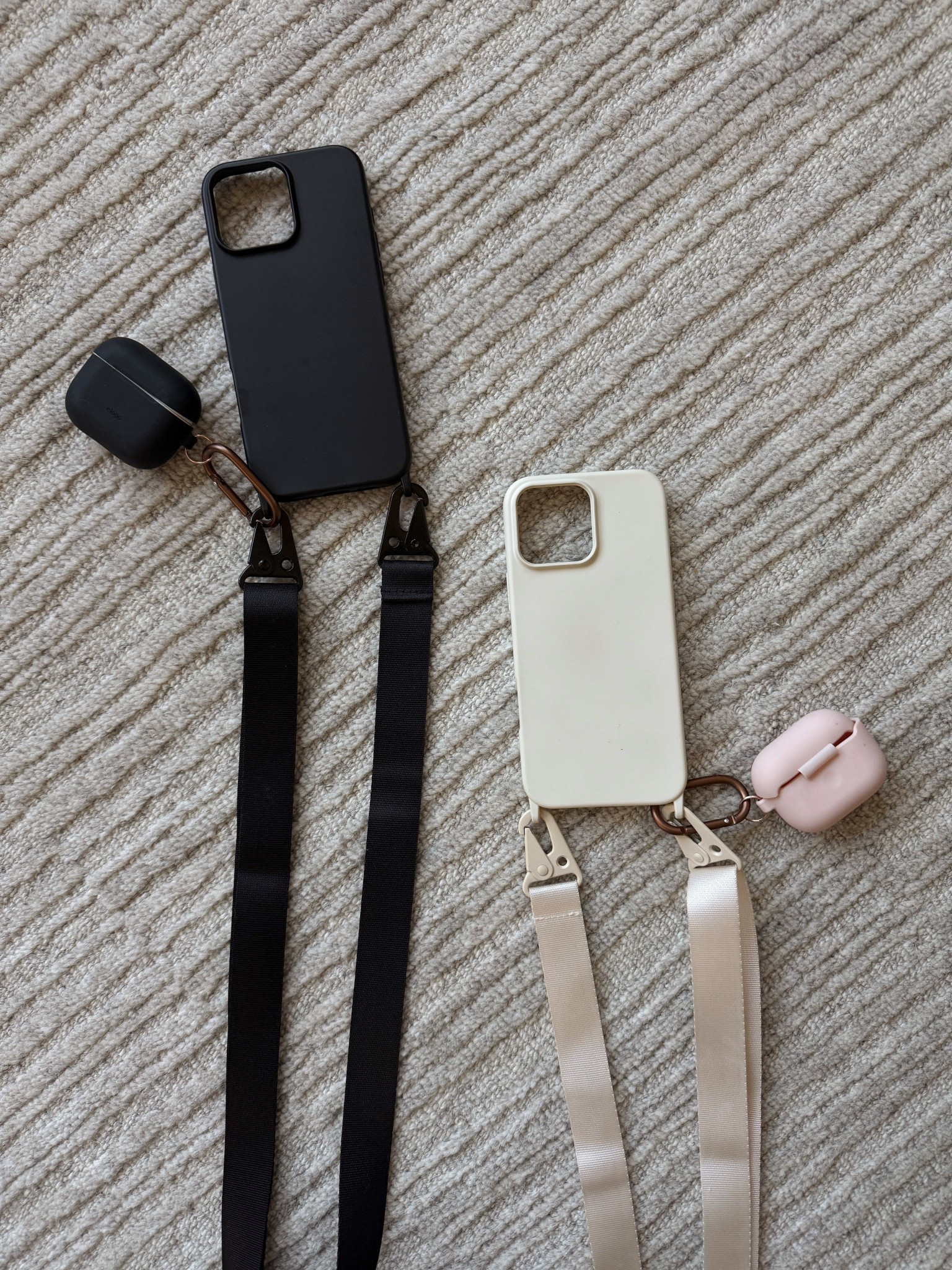 A mom’s best friend 🤝May you never lose your phone around the house again! 