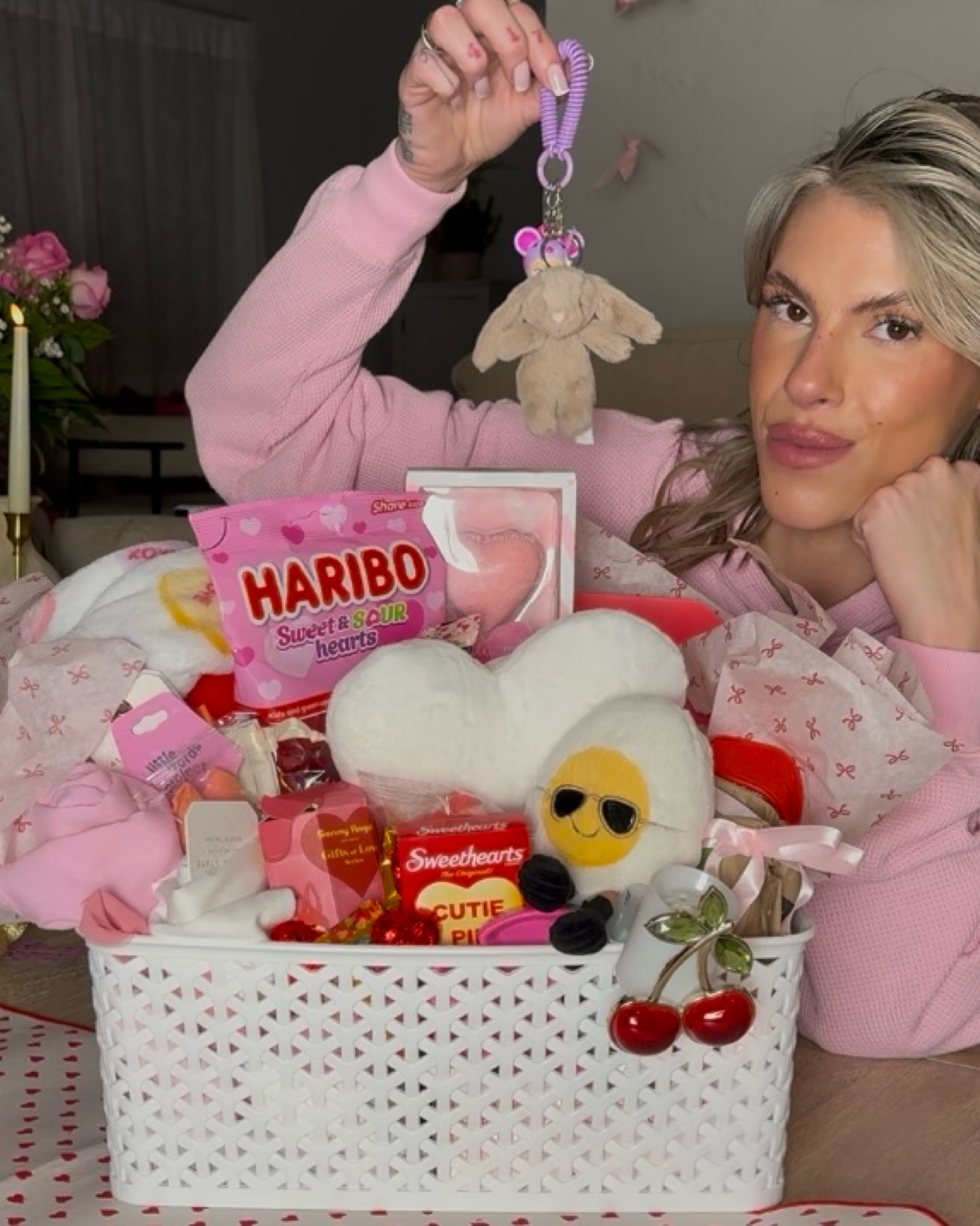 Crazy basket lady is back. Linked everything from my daughter‘s food basket below 🩷

#LTKKids #LTKGiftGuide #LTKBeauty