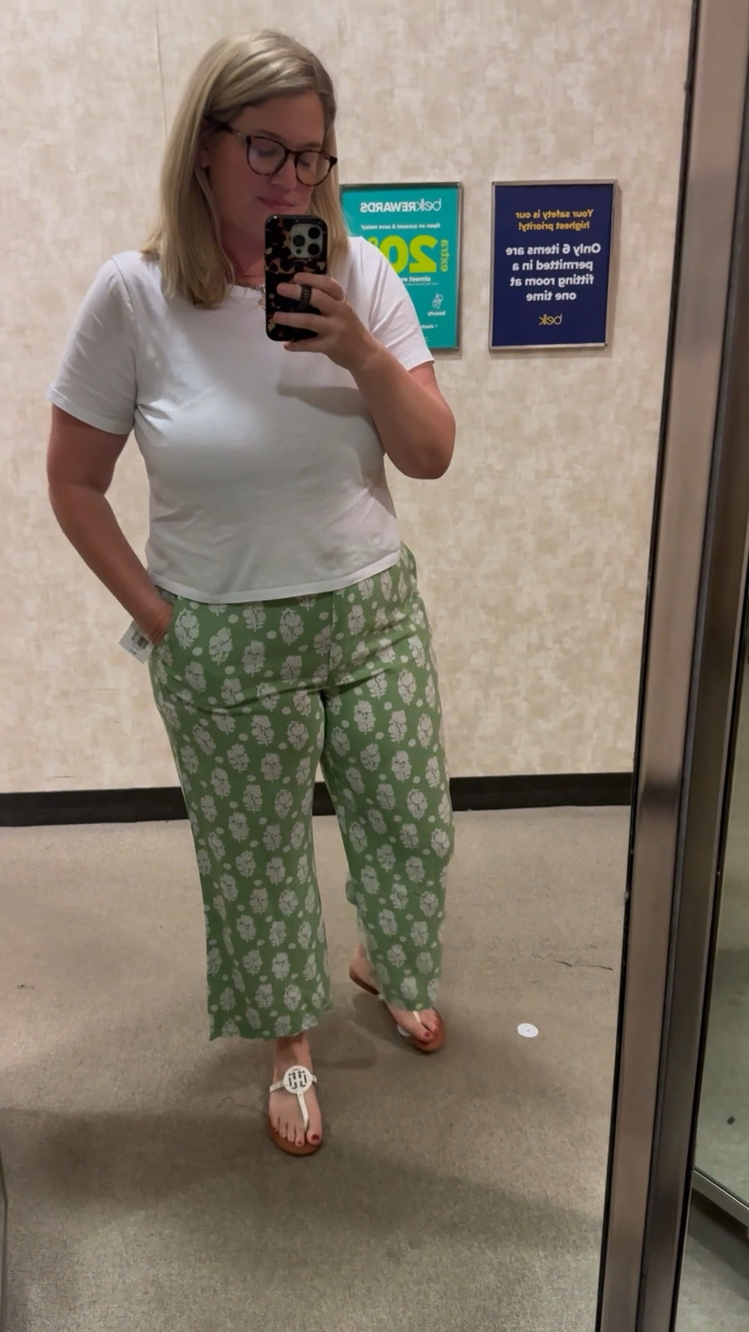 Love these block print linen pants! The scallop hem is the perfect touch. They are so affordable too! 

#belk #crownandivy #spring pants #scallop

#LTKMidsize #LTKFindsUnder50