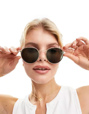 Weekday Unisex Explore round sunglasses in gold | ASOS (Global)