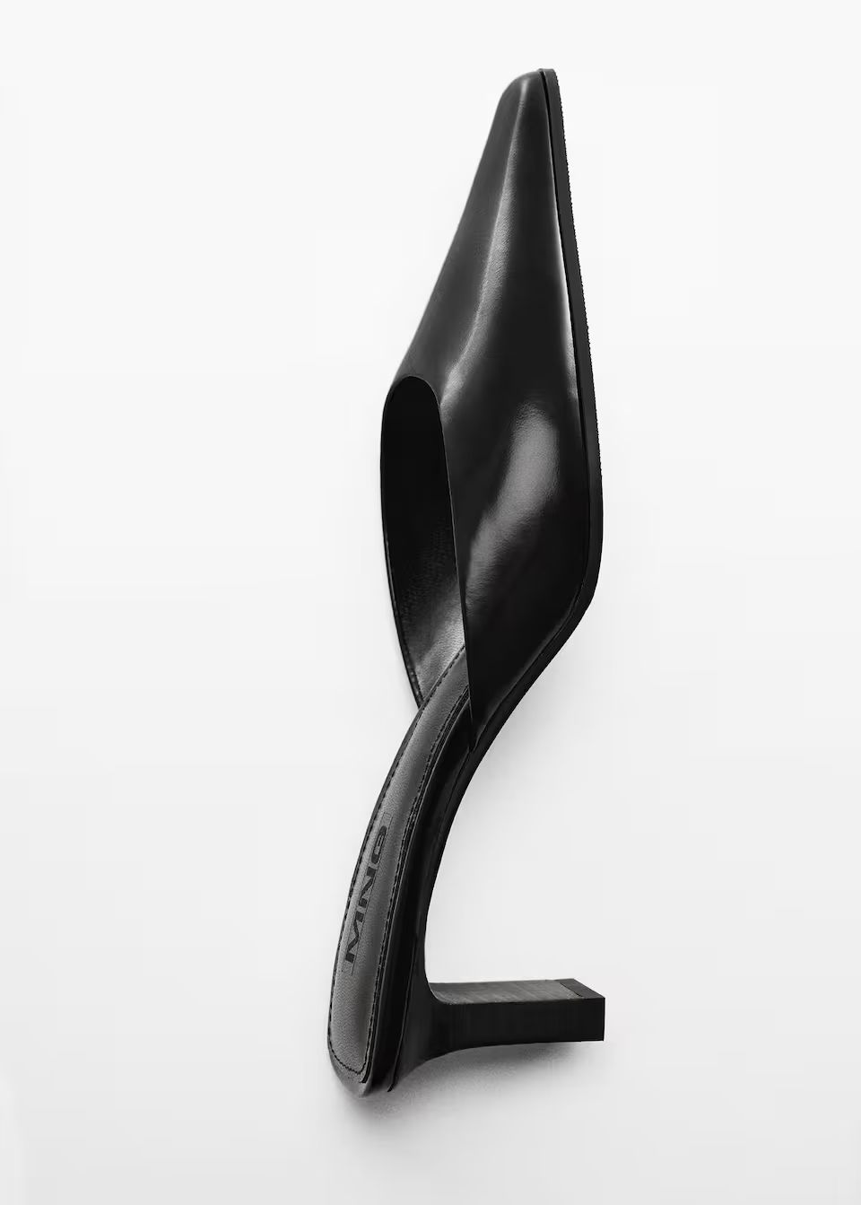 Pointed-toe leather slingback shoes -  Women | Mango USA | MANGO (US)