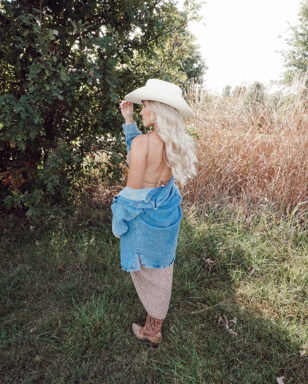 this free people sweater dress is a stable in my wardrobe! Linked it from free people + Nordstrom ;) she’s on sale @Nordstrom as well! 🤌🏻

Sweater dress, open back dress, dress on sale, vacation dresses, vacay outfits, beach trip outfits 


#LTKBump #LTKTravel #LTKStyleTip