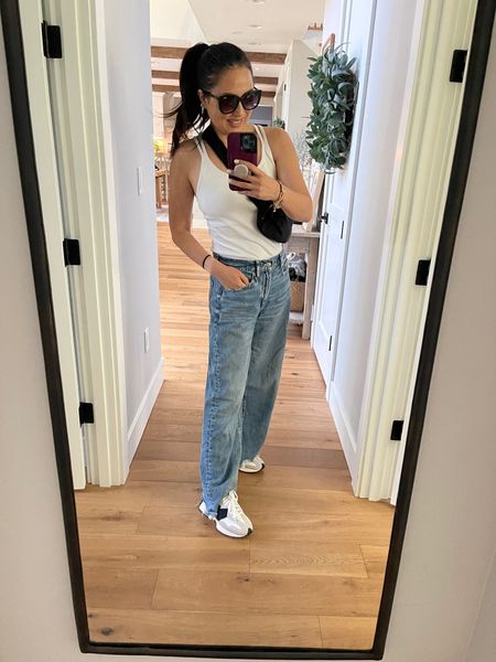Casual ootd with these wide legged jeans from American Eagle! Love my new balance too! #summertime #casual #ootd

#LTKstyletip #LTKshoecrush #LTKSeasonal