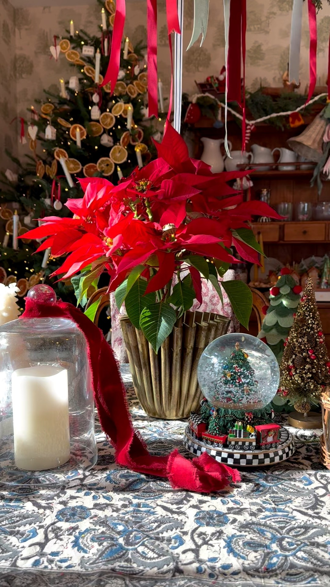 Shop my Holiday Vibes✨❤️🎄

#LTKFindsUnder50 #LTKHoliday #LTKHome