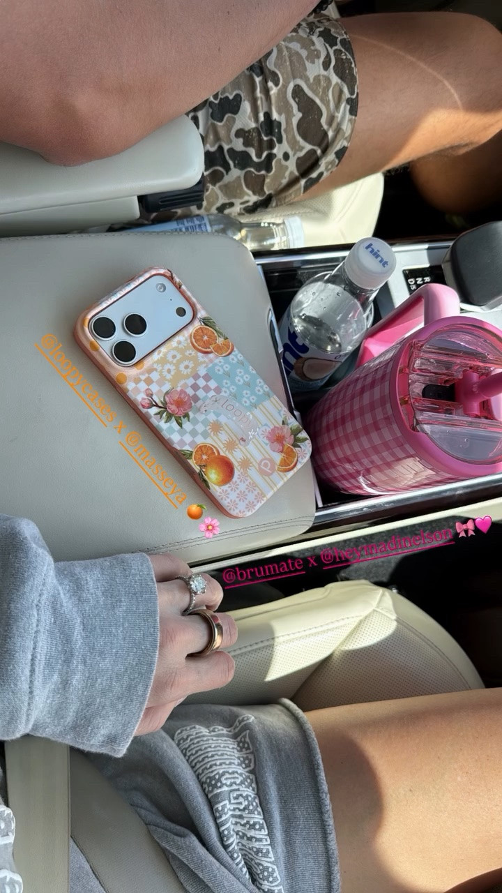 @loopycases x @masseya 🍊🌸 @brumate x @heymadinelson 🎀🩷 Kutest summer kollabs!