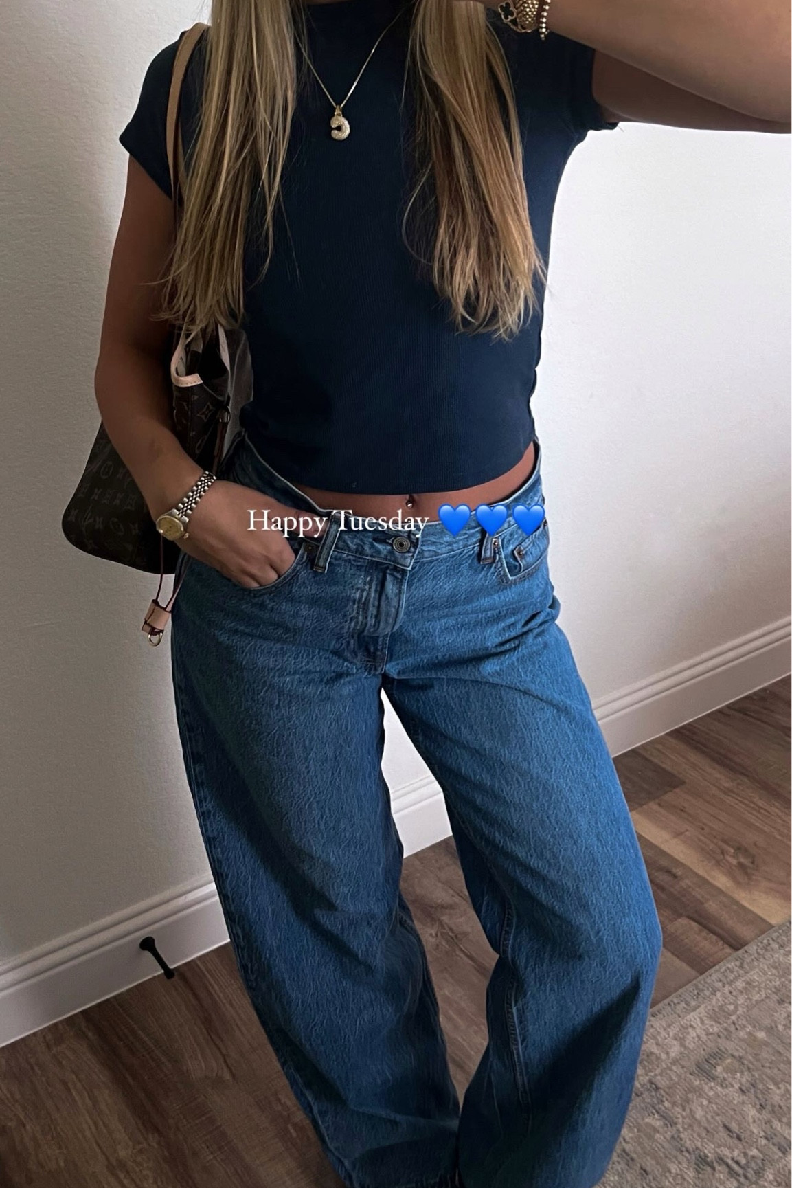 FAVORITE ABERCROMBIE JEANS 😍😍🫠🫠

#LTKStyleTip #LTKSeasonal #LTKWorkwear