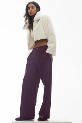 ALO | Suit Up Trouser (Long) in Rich Bordeaux, Size: XS | Alo Yoga