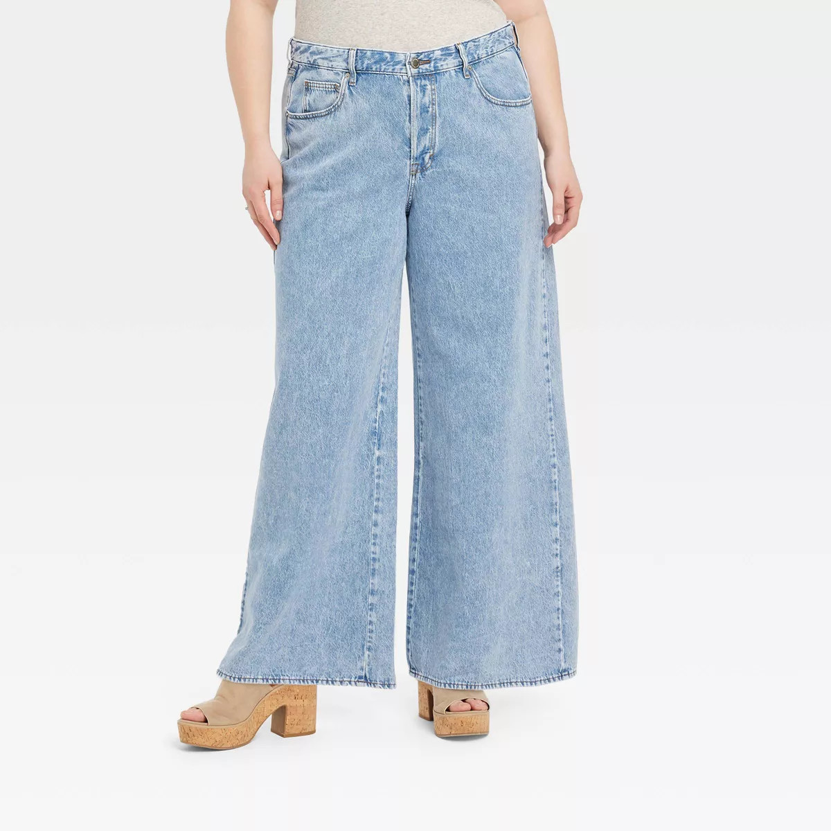 Women's Mid-Rise Super Wide Leg Jeans - Universal Thread™ | Target