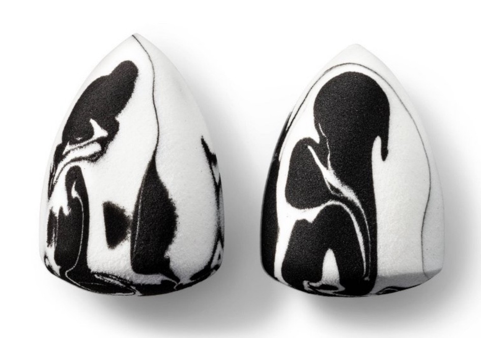 Makeup beauty blender #beauty #affordable #target 

#LTKFindsUnder50