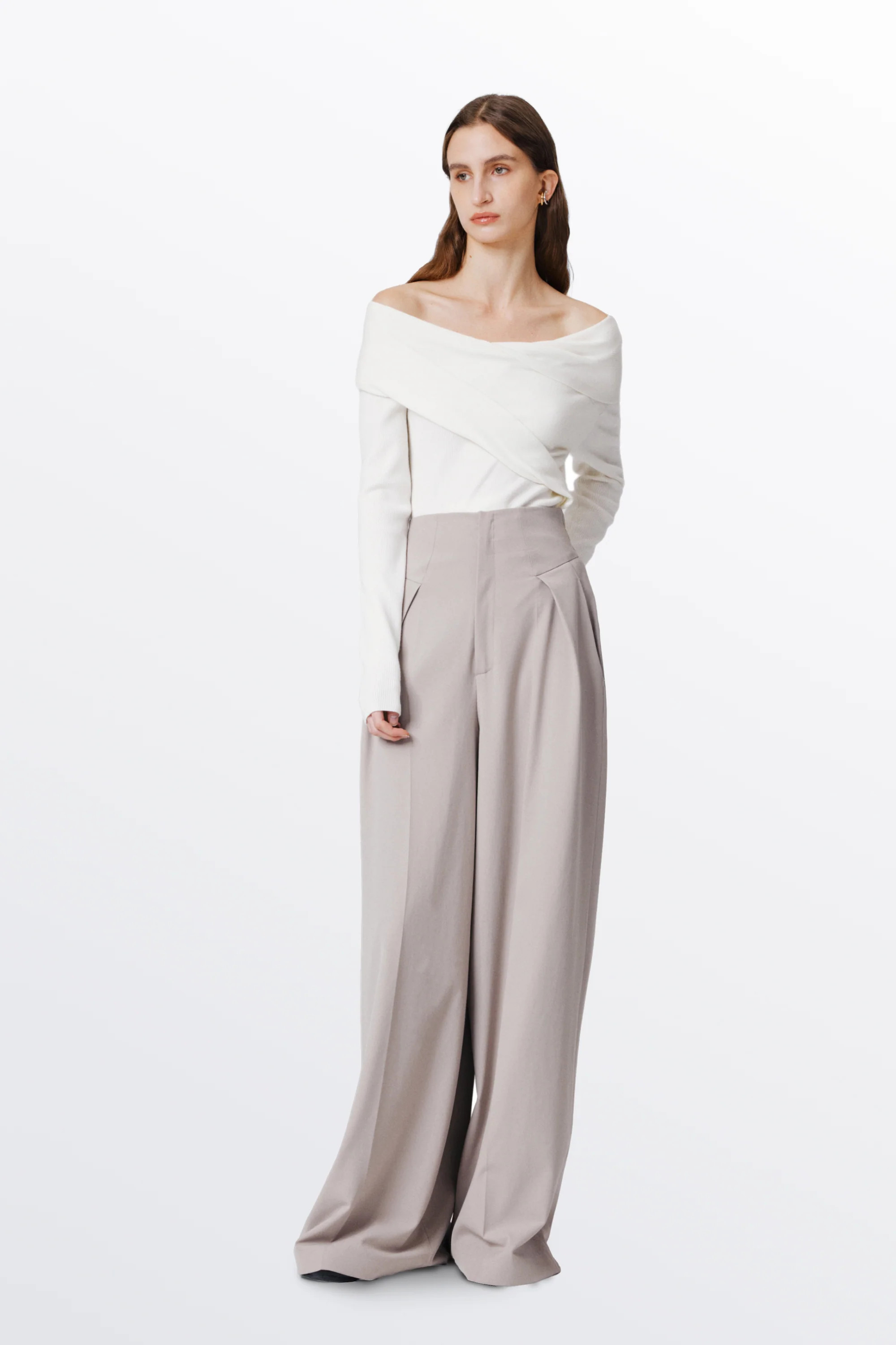 Venus Asymmetrical Sweater in Silk Wool Blend | Fabrique